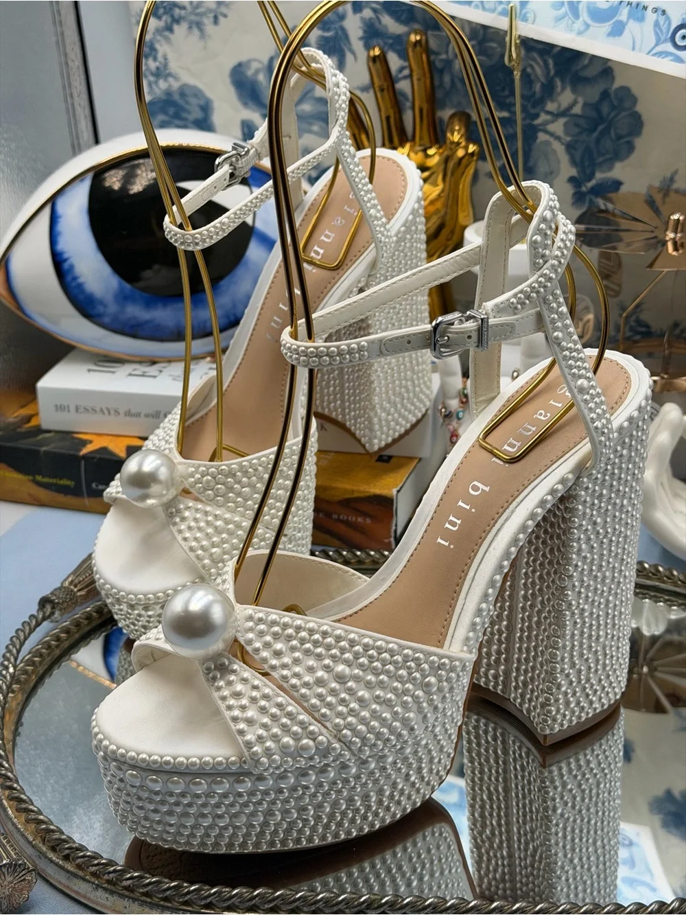 🆕 GIANNI BINI 🧿 NWOB KemaraTwo Embellished Pearl Studded Platform Sandal Sz 7